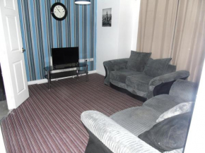 Larch Gardens 2 Bedroom Flat